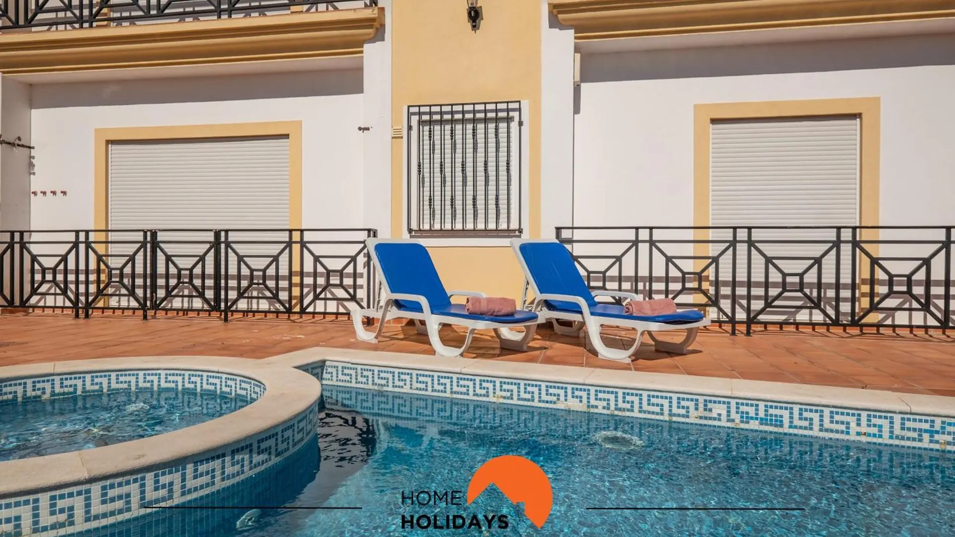 #054 Newtown With Pool, Ac, Private Park, Near Strip Apartment Albufeira